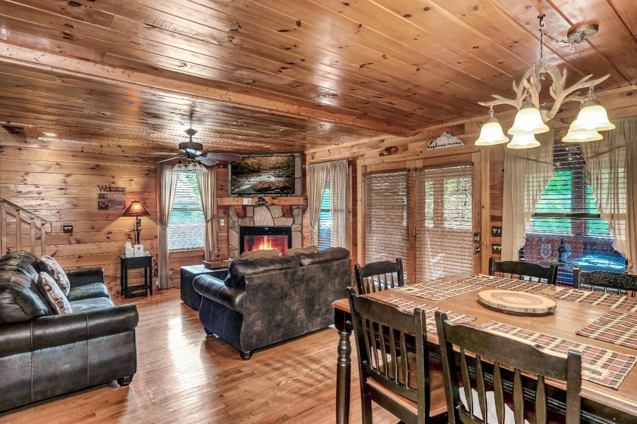 Goldilocks' Honey Pot Villa Pigeon Forge Dış mekan fotoğraf